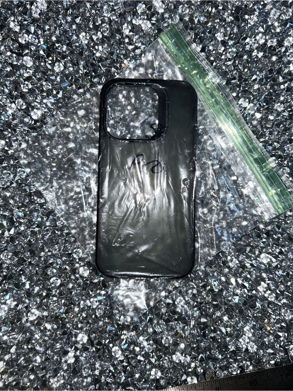 iPhone 15 pro Black Phone Case for Cell Phones